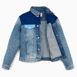 calvin klein jeans classic denim colorblock trucker jacket